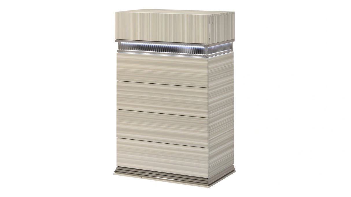 Leonor Chest