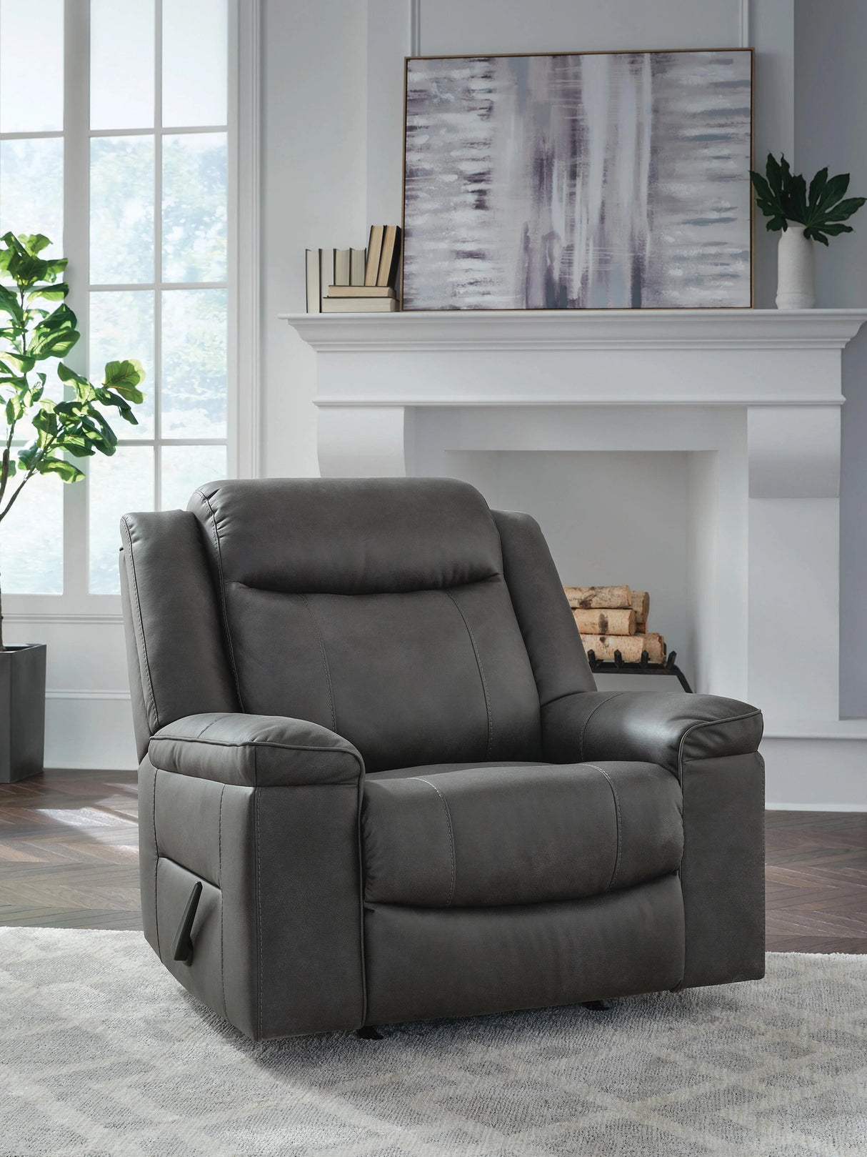 Status Check Recliner