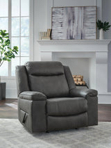 Status Check Recliner