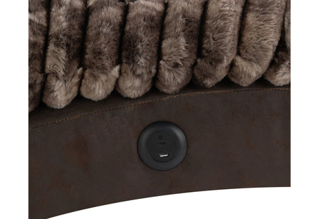 Dominic Mink/Java Chaise with USB
