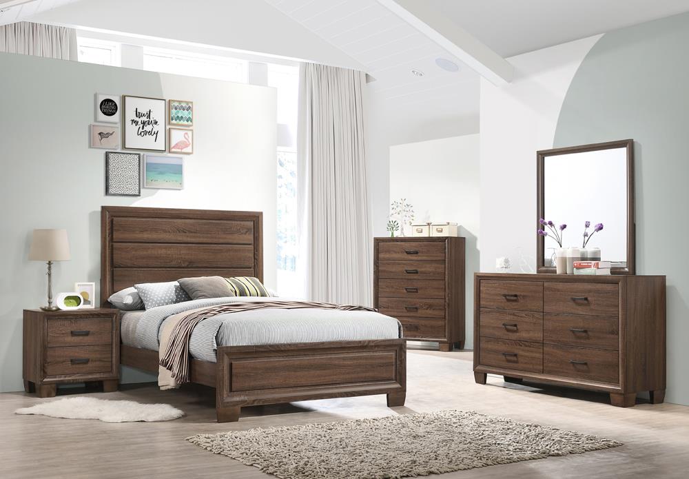 Brandon 4-piece Full Panel Bedroom Set Medium Warm Brown image