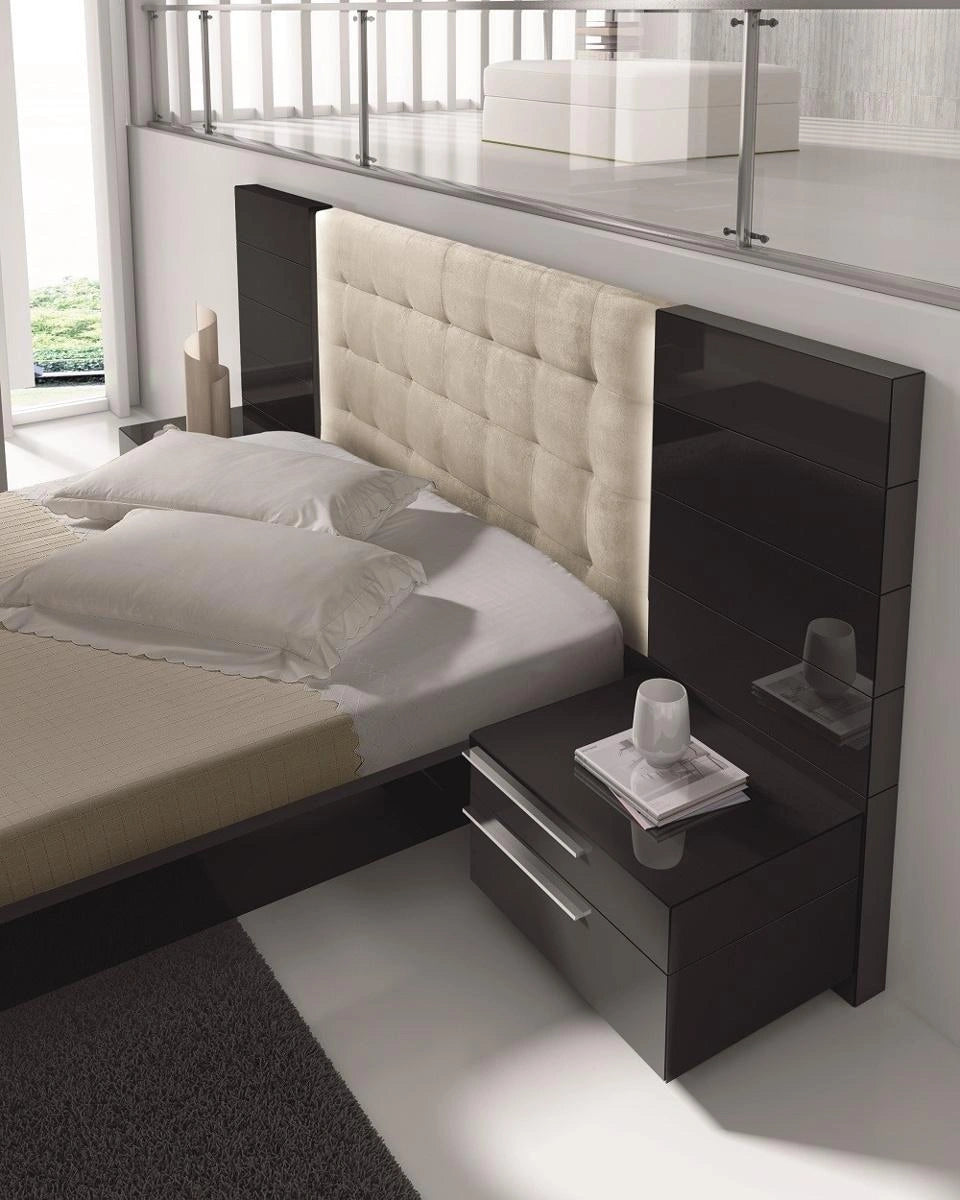 J&M Furniture Santana Right Facing Nightstand in Black