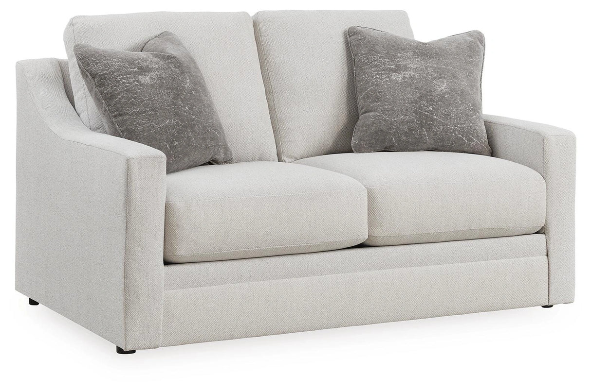 Maitelynn Loveseat image