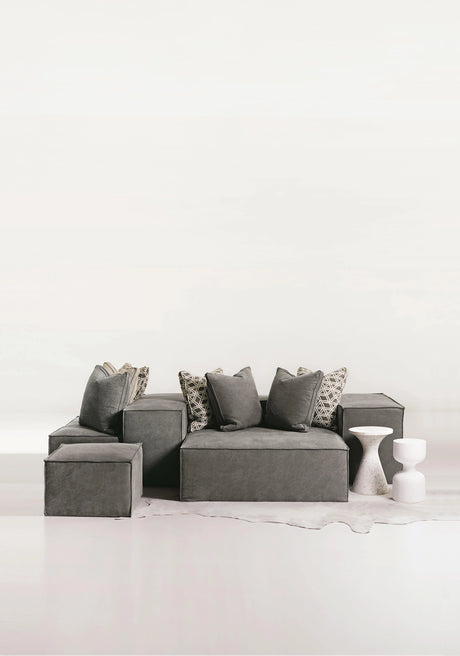 Isabelle Accent Table