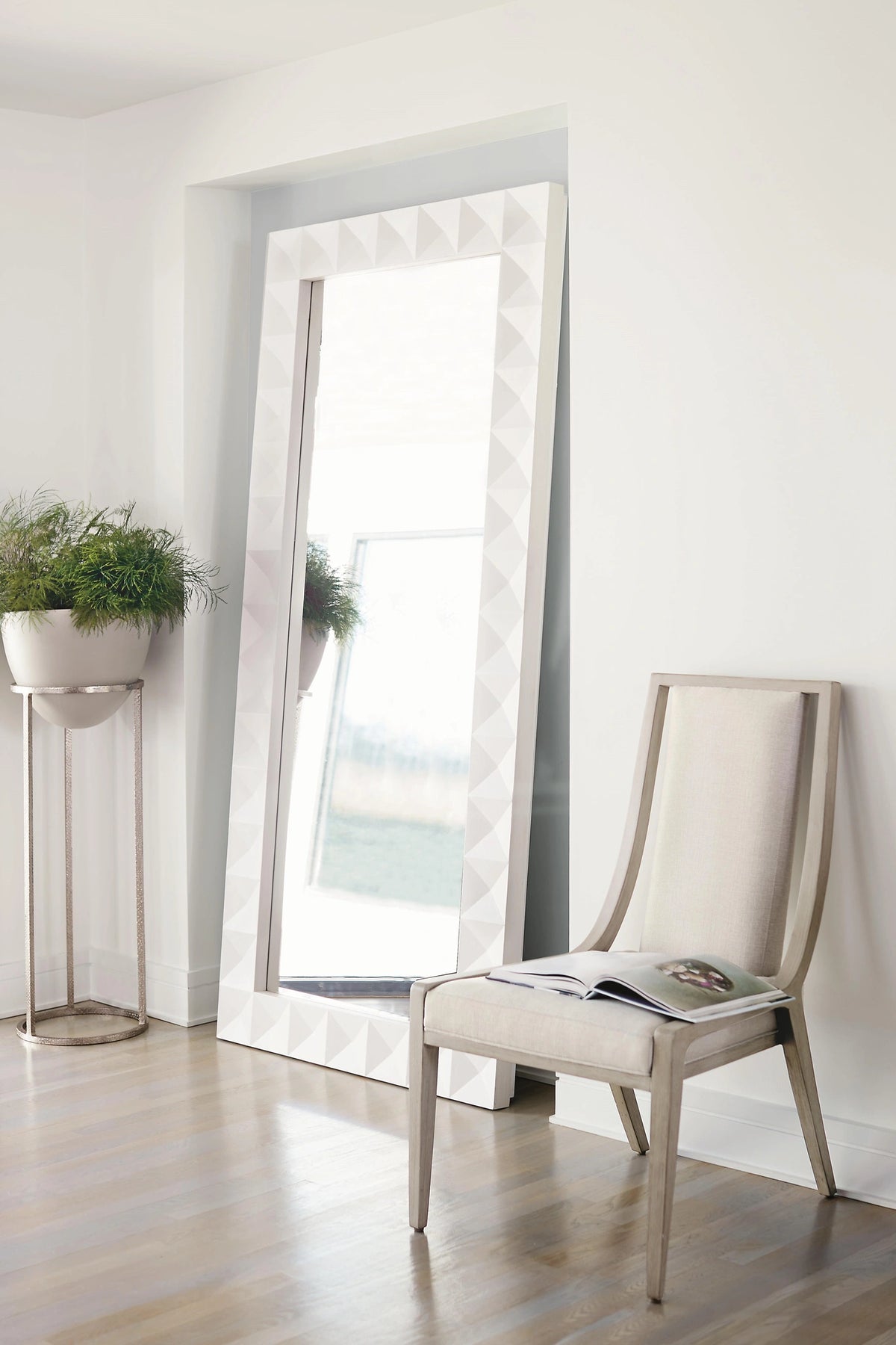 Axiom Side Chair