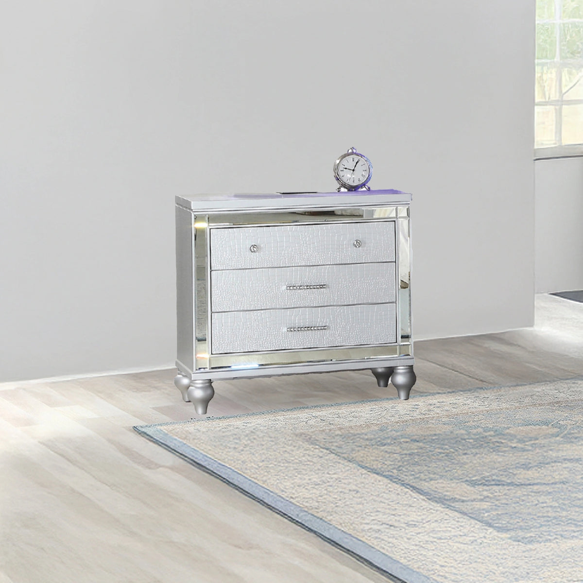 Lizelle Bedroom Set