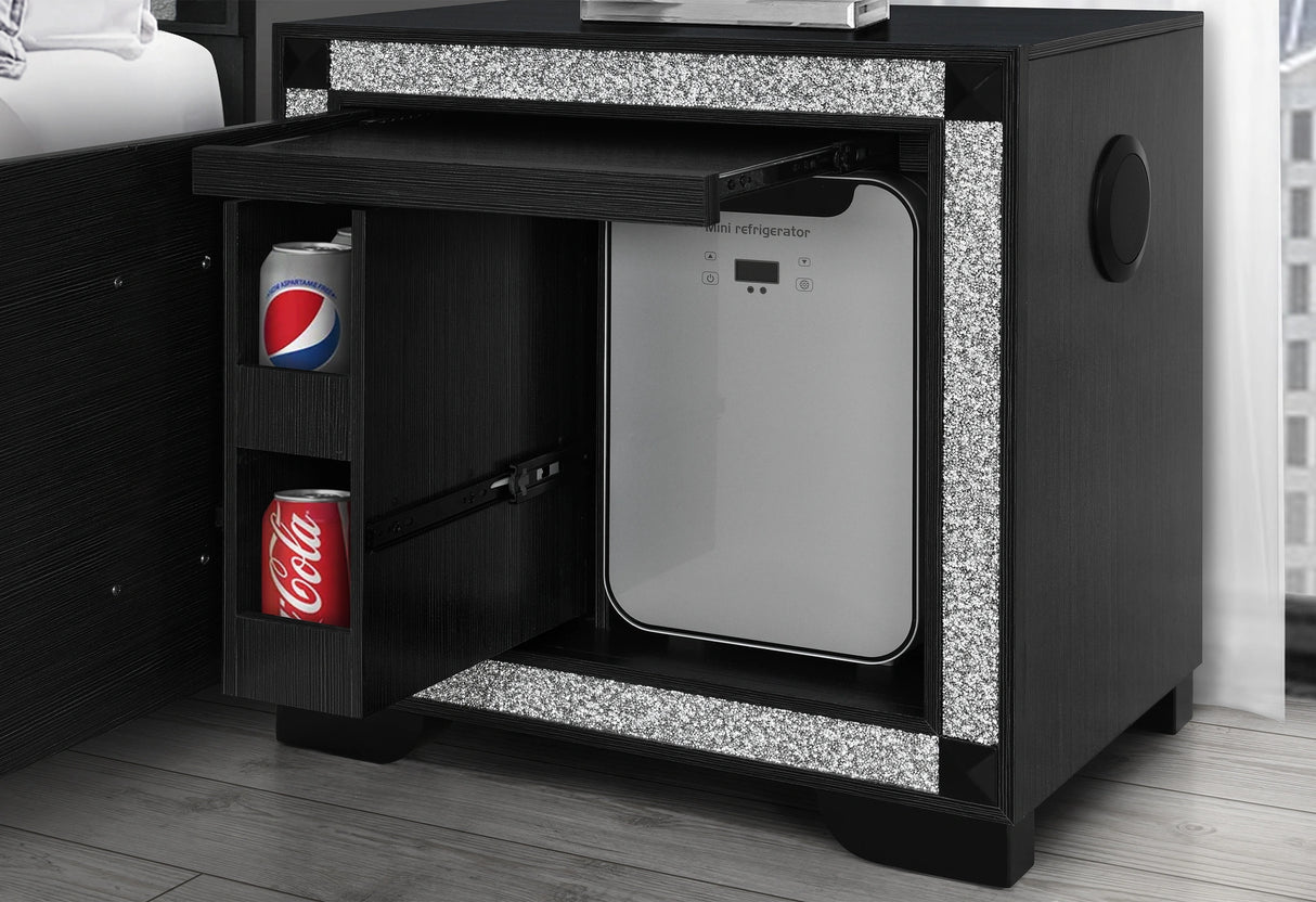 Soleil Bed Group with Cooler and Speaker