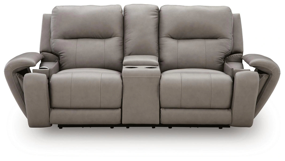 Real Moments Loveseat