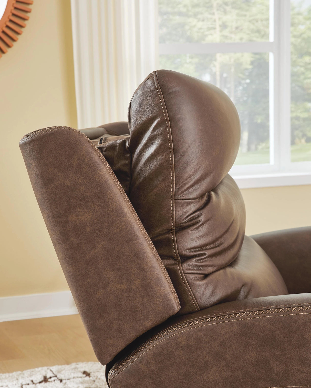 Motion-Max Recliner