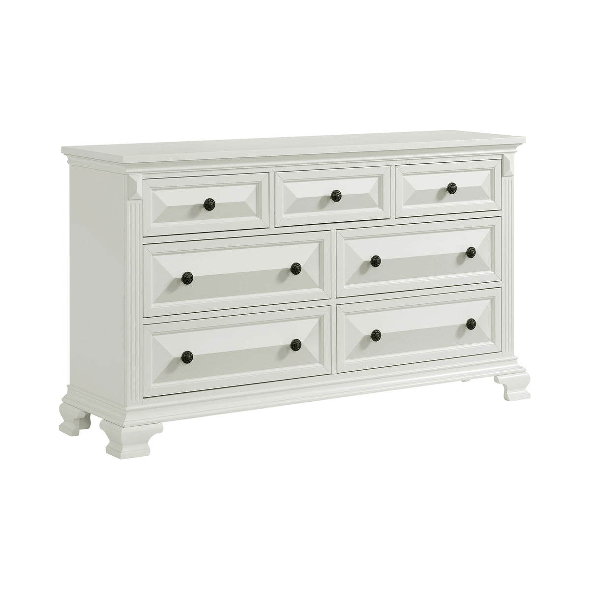 Bridgestone 7-Drawer Dresser in Antique White