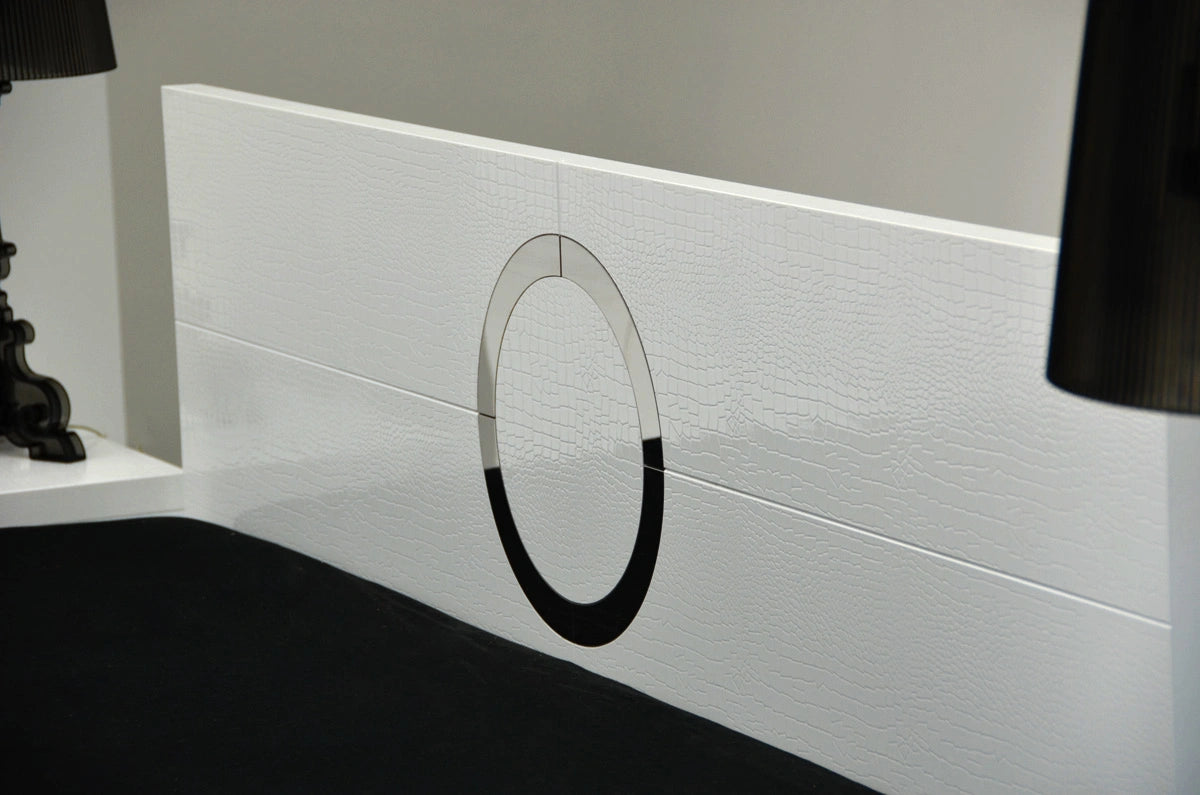 Ovidius - Modern White Crocodile Lacquer Bed