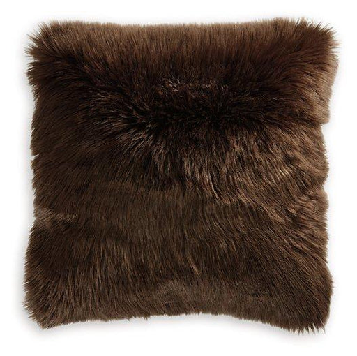 Bellethrone Pillow (Set of 4) image