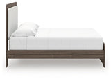 Kendanport Upholstered Bed