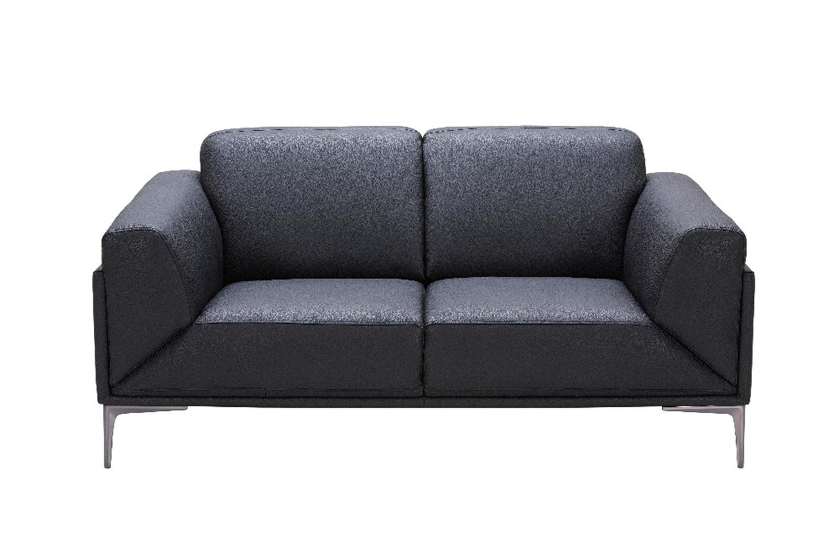 J&M Furniture Knight Loveseat in Black