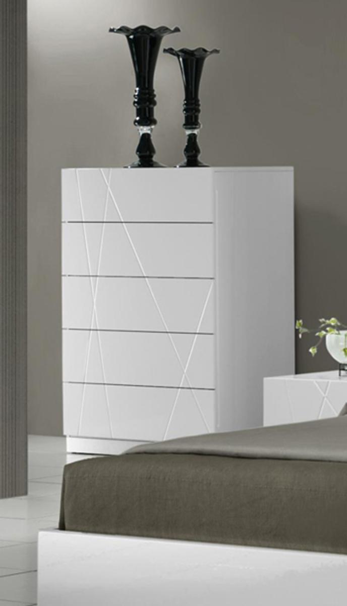 J&M Naples Chest in White Lacquer