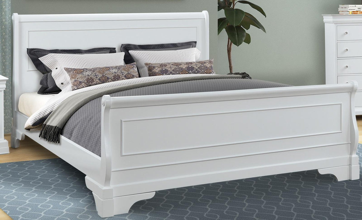 New Classic Furniture Versaille California King Sleigh Bed in White
