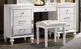 New Classic Valentino Vanity Table in White