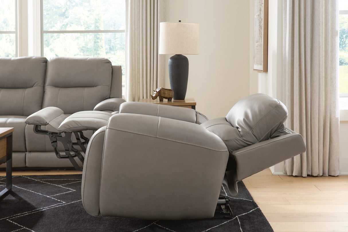 Real Moments Loveseat