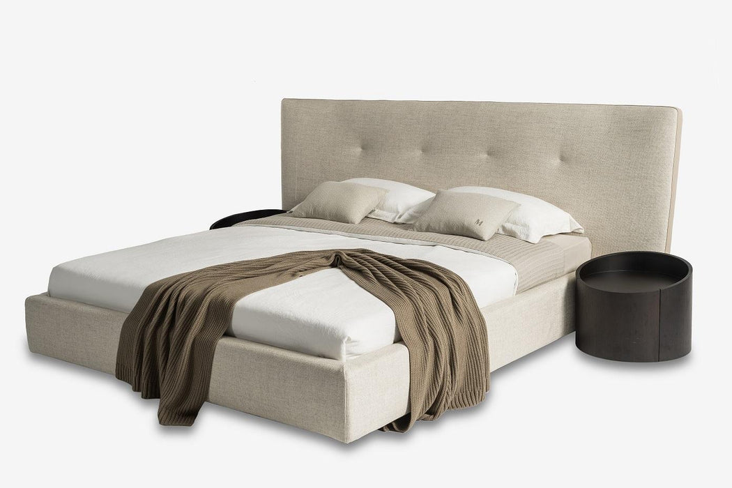 Modrest Brittany Modern Bed