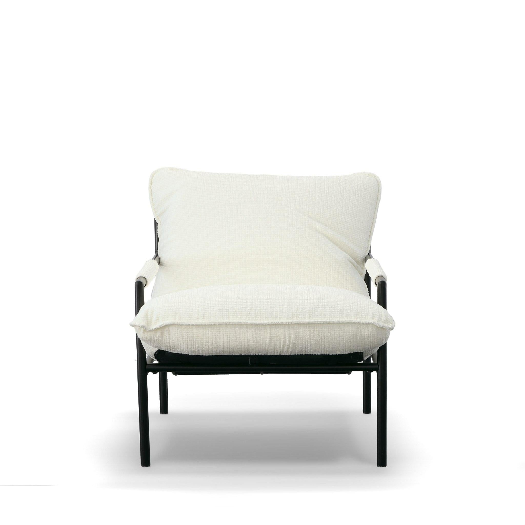 Modrest Calumet Accent Chair - Thumbnail 3