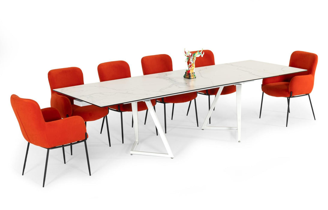 Modrest Farrell Modern Dining Table