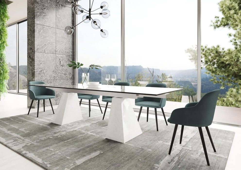 Modrest Latrobe Modern Dining Table