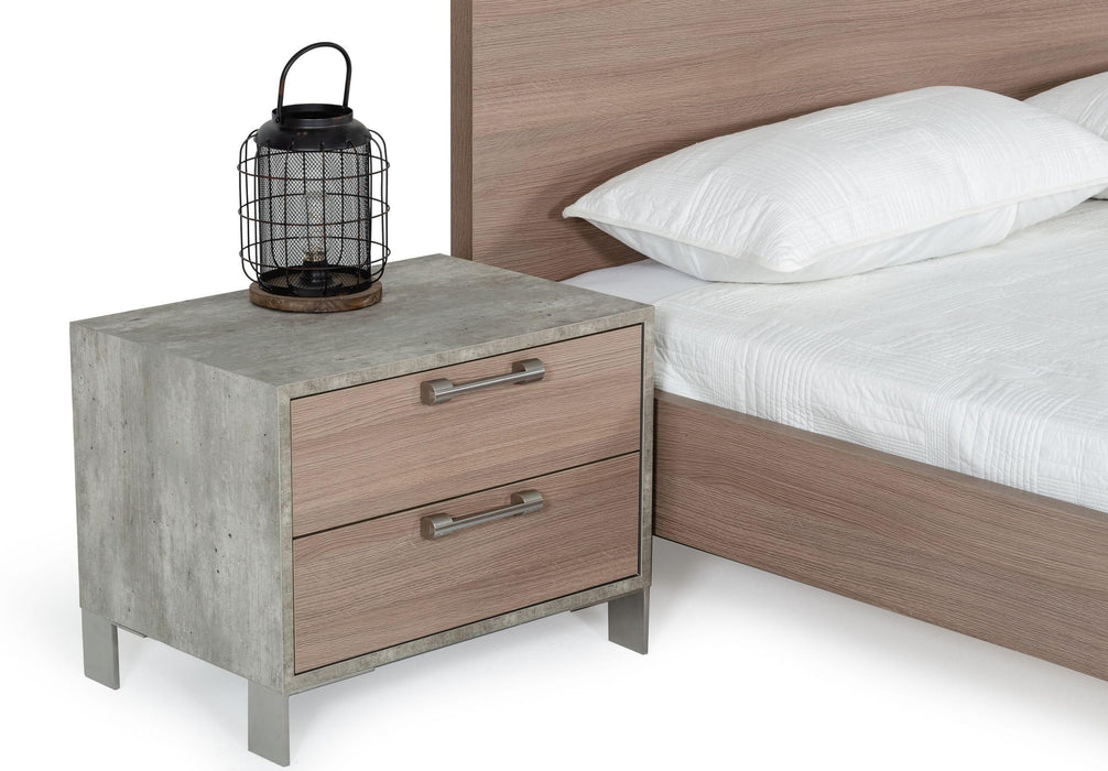 Nova Domus Boston Modern Nightstand