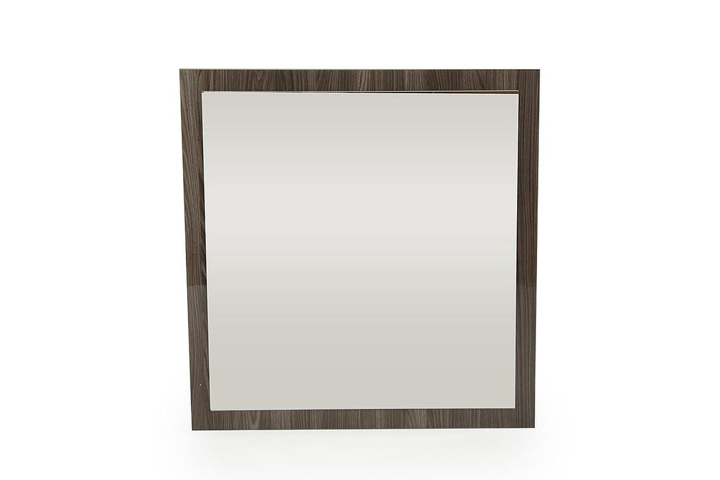 Nova Domus Capulet Italian Modern Mirror