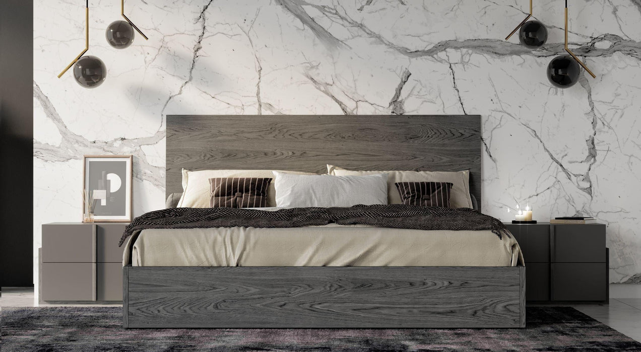 Nova Domus Lucia Italian Modern Bedroom Set