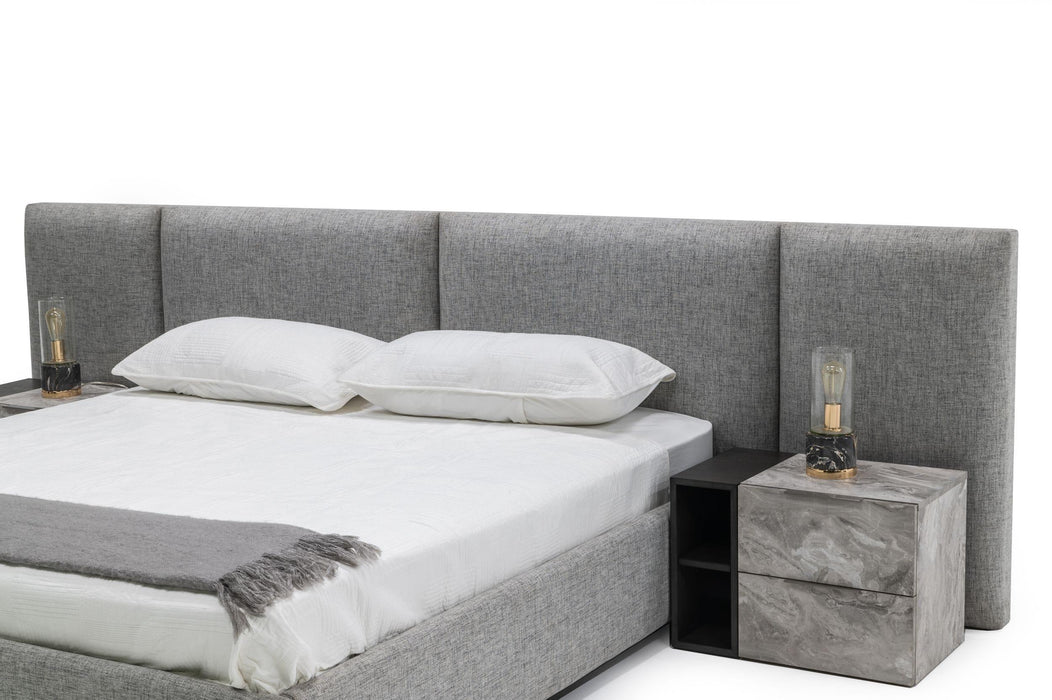 Nova Domus Maranello Modern Bed