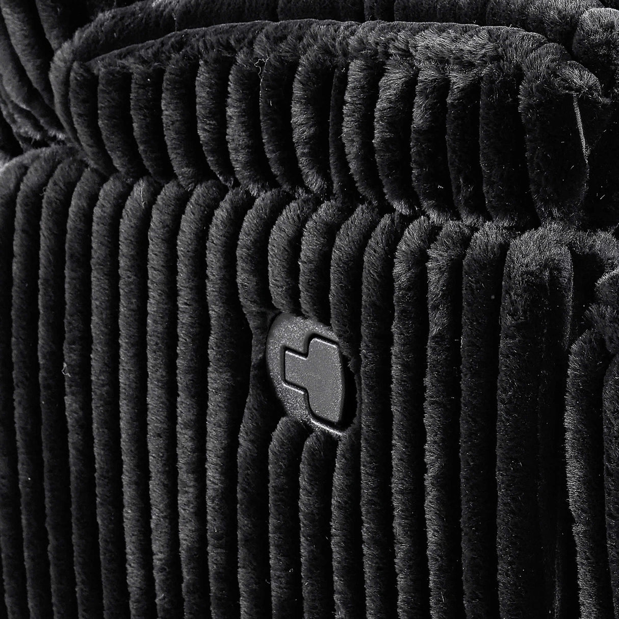 Admiral Motion Sofa in Masis Black