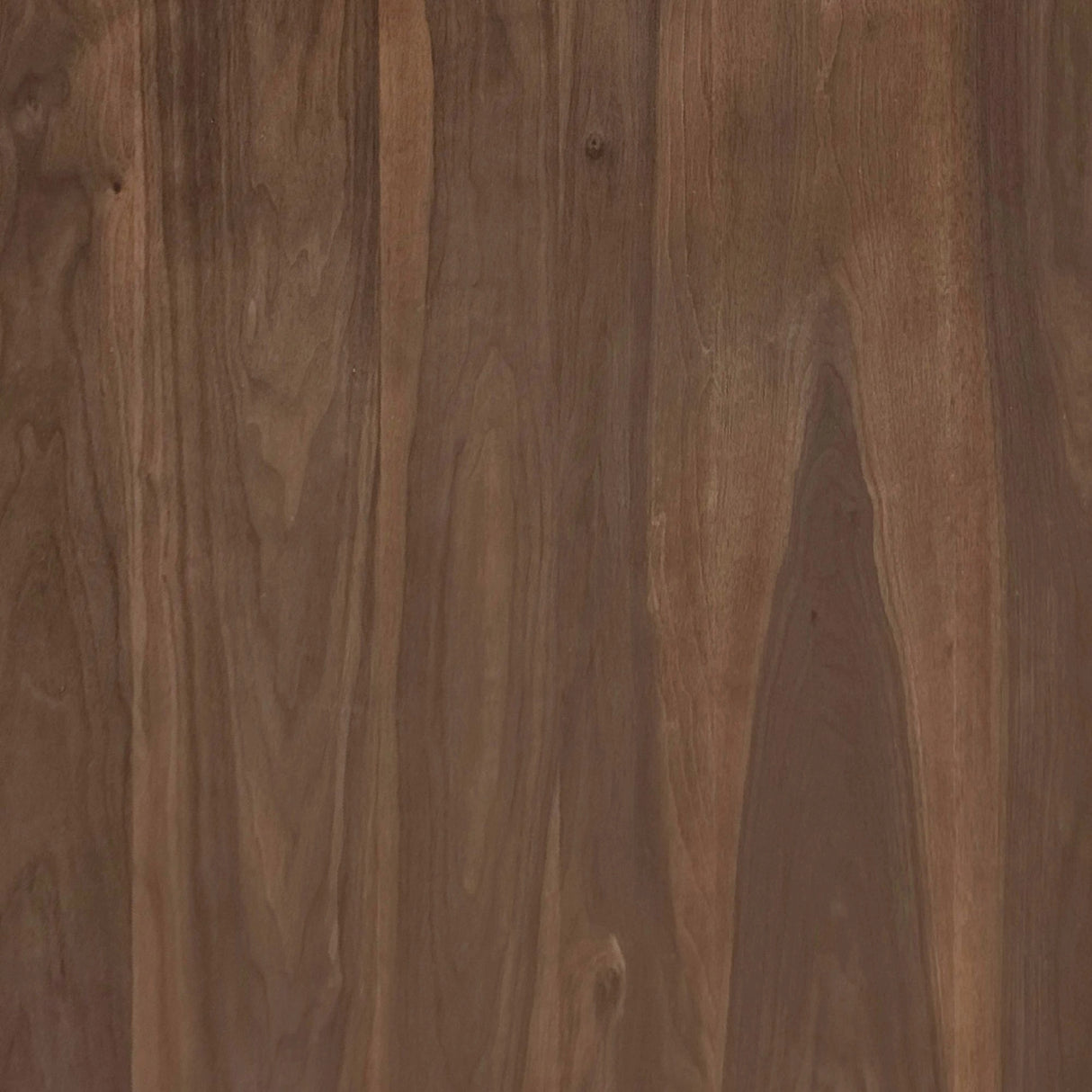 Santa Barbara Dining Table in Walnut