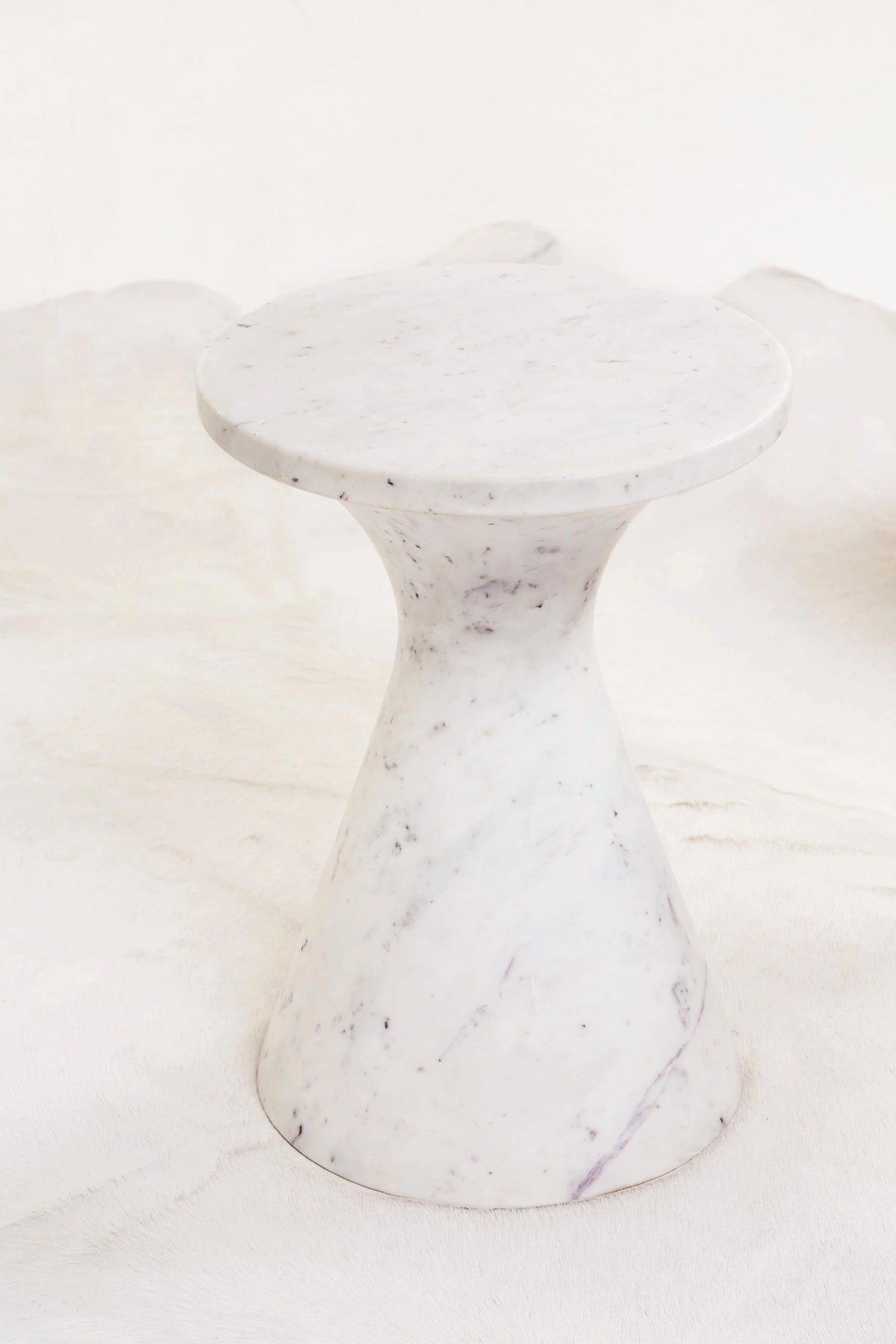 Isabelle Accent Table