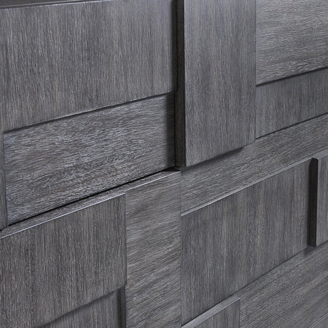 Lancer Dresser