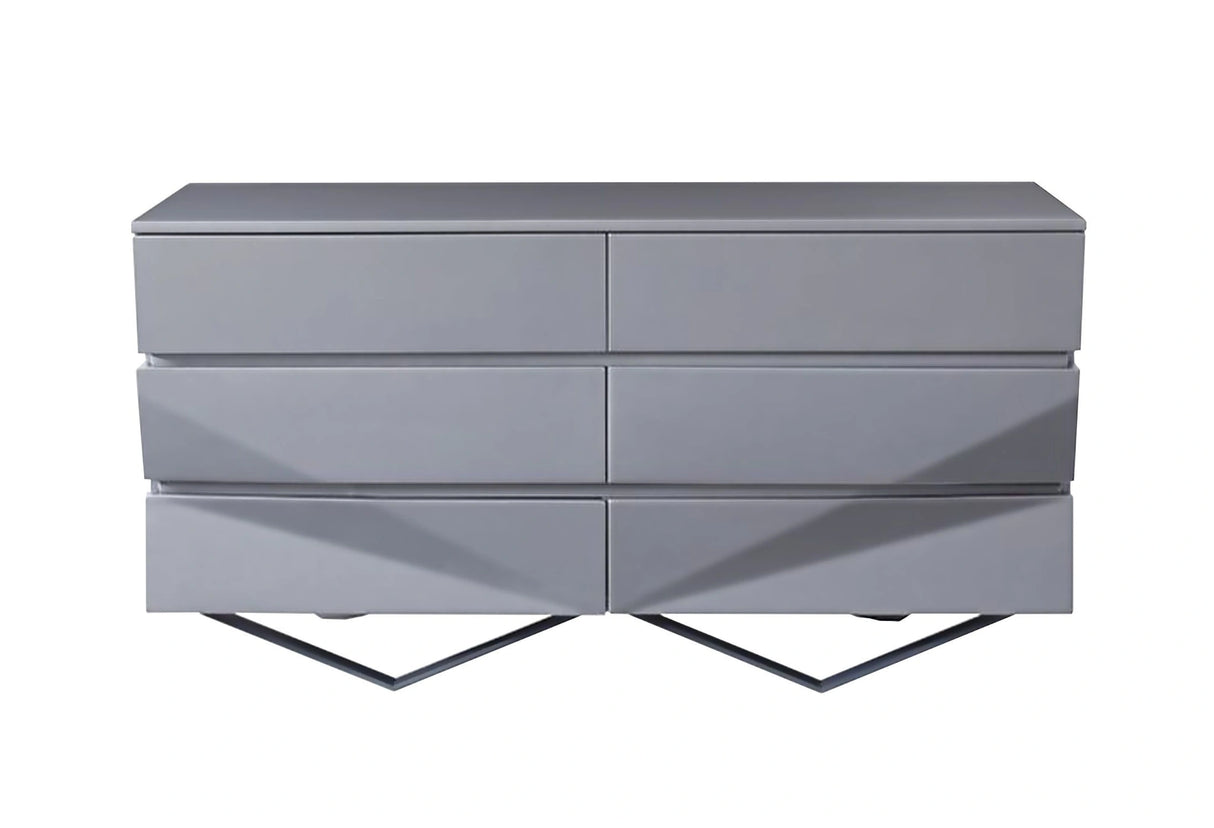 Duke Modern Grey Velvet & Black Gun Chrome 4-Piece Bedroom Set