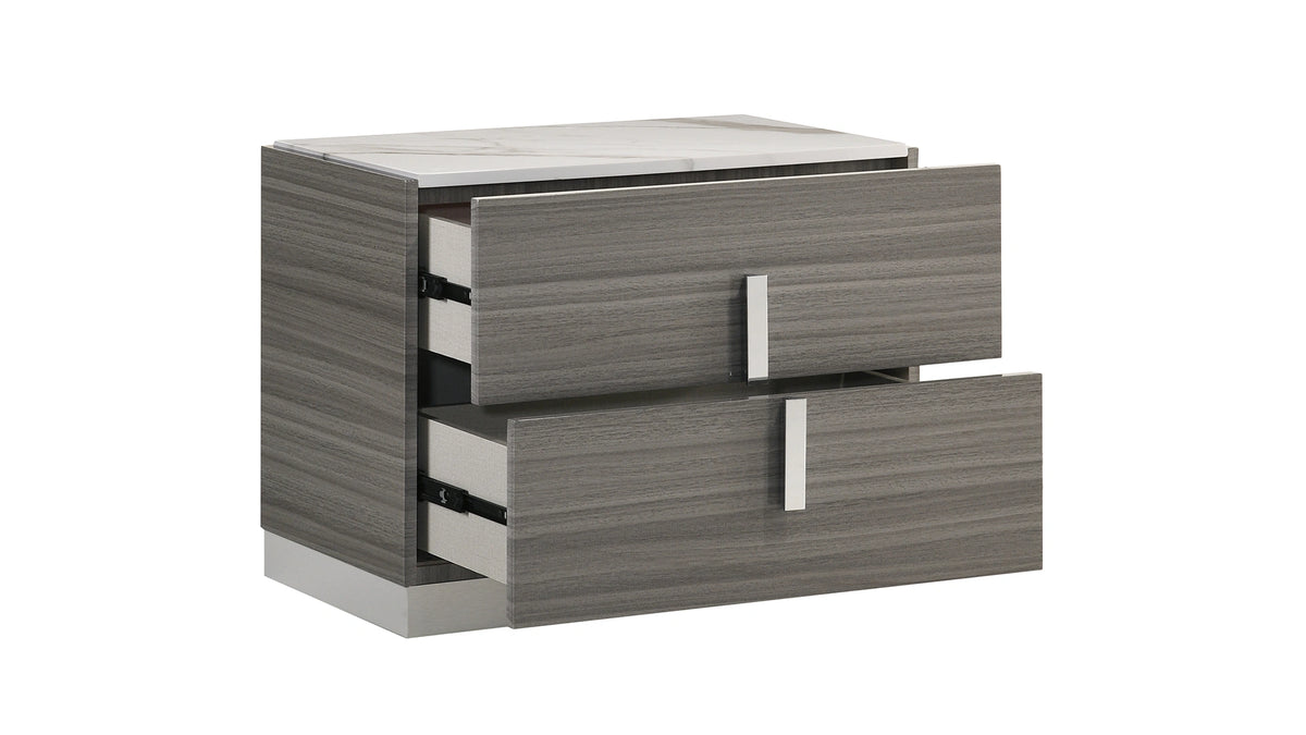 Altima Nightstand