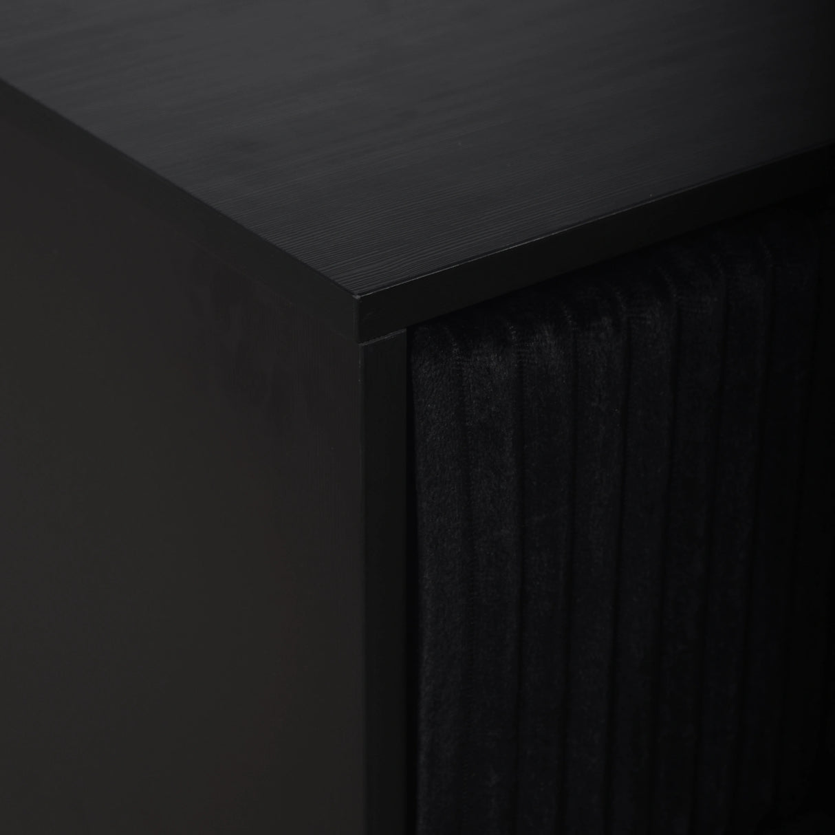 Kailani Chest- Black