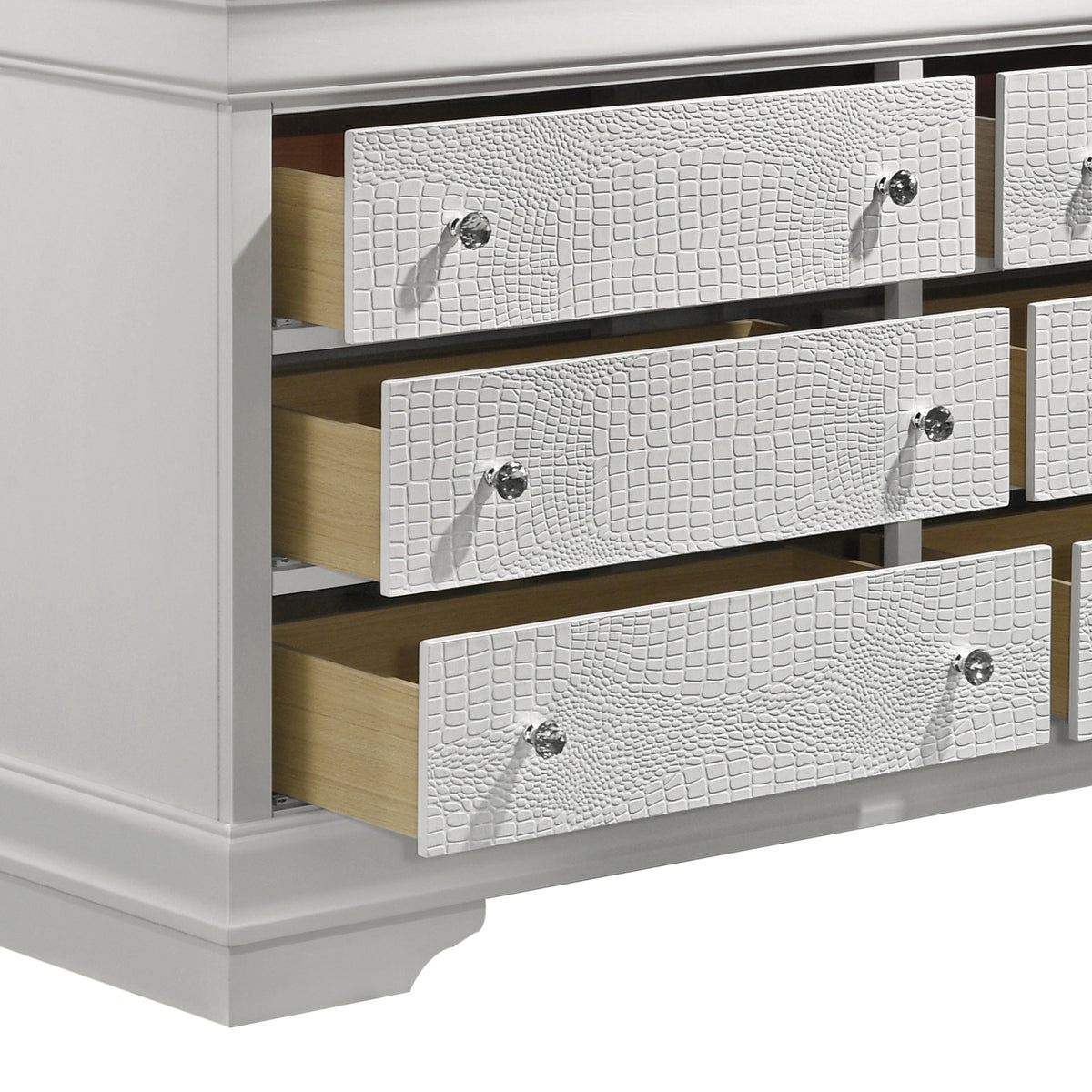 Blaze Dresser