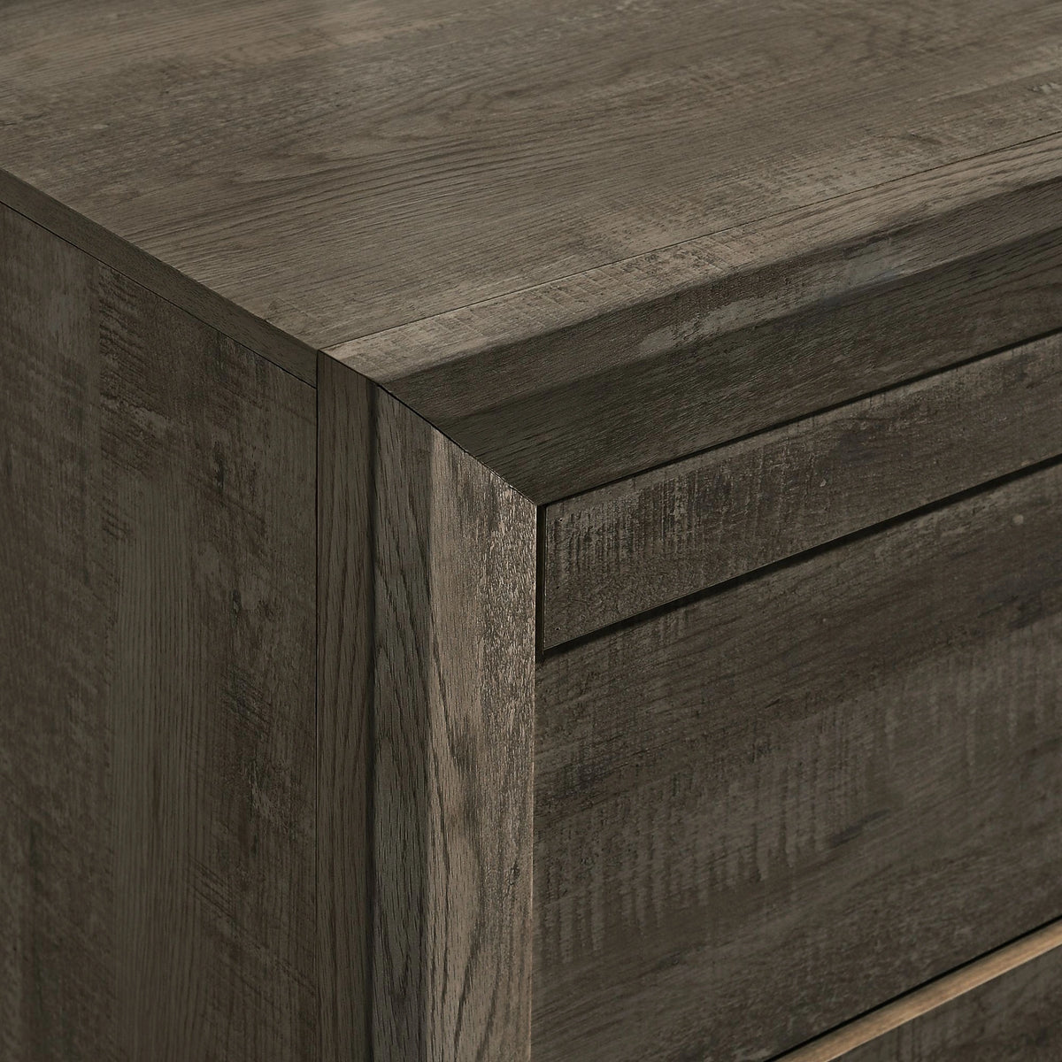 Eleanor 5-Drawer Chest