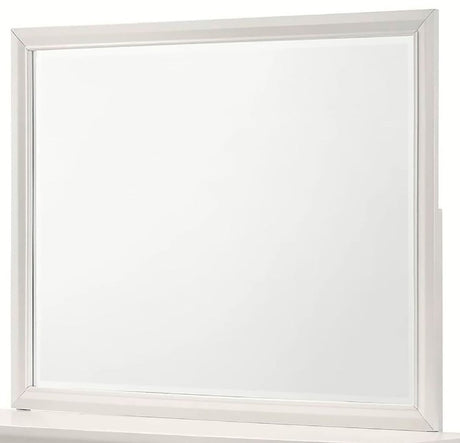 Crown Mark Furniture Lyssa Dresser Mirror in White image