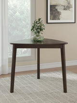 Mallenette Dining Table