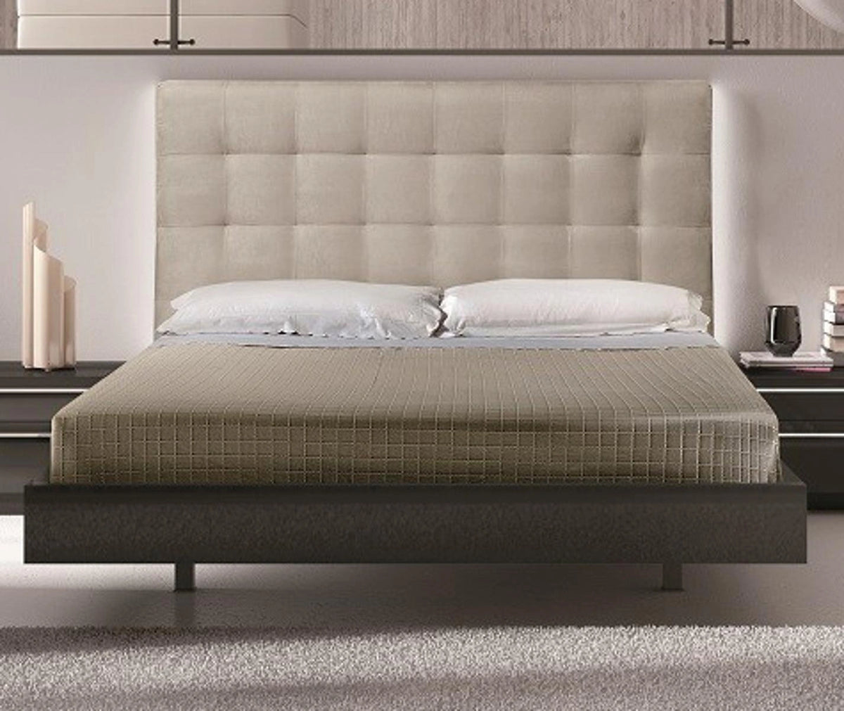 J&M Furniture Beja Queen Panel Bed in Black