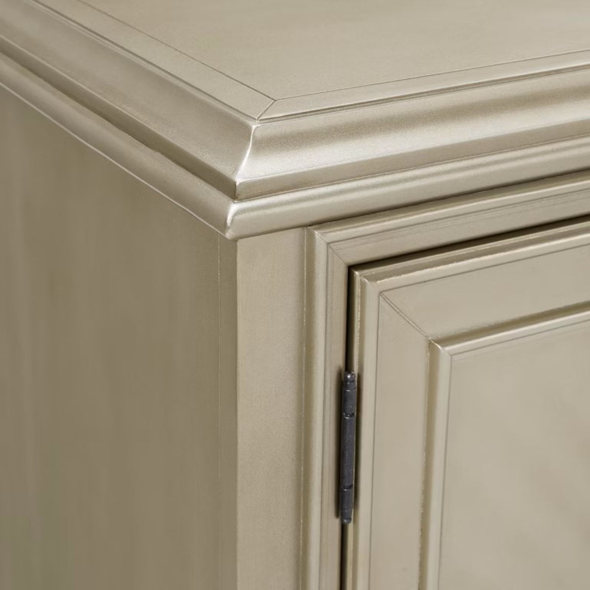 Elements International Maxwell Server in Champagne