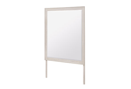 Mariah Mirror