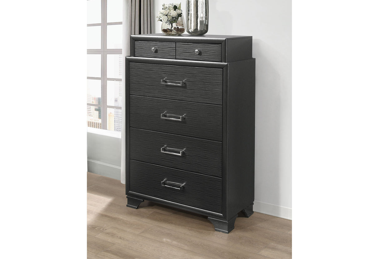 Jordyn Chest