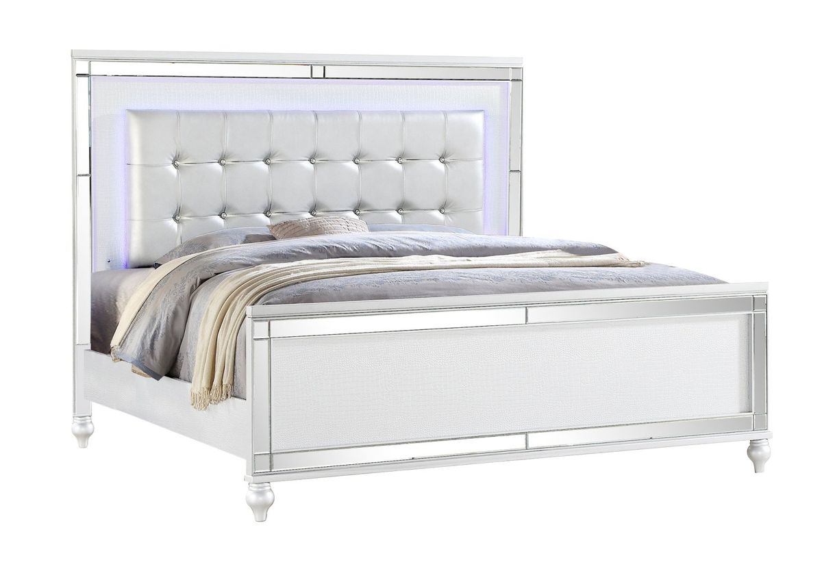 Galaxy Home Sterling Full Bed in White image